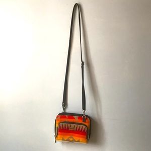 Pendleton Crossbody Wallet Purse